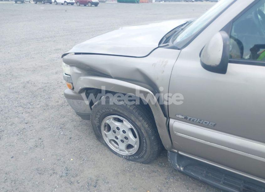 Photo 6 of 2002 Chevrolet Tahoe LT (VIN 1GNEK13Z32R322993)