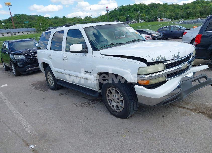 2002 Chevrolet Tahoe LT (VIN 1GNEK13Z32R326011) main photo