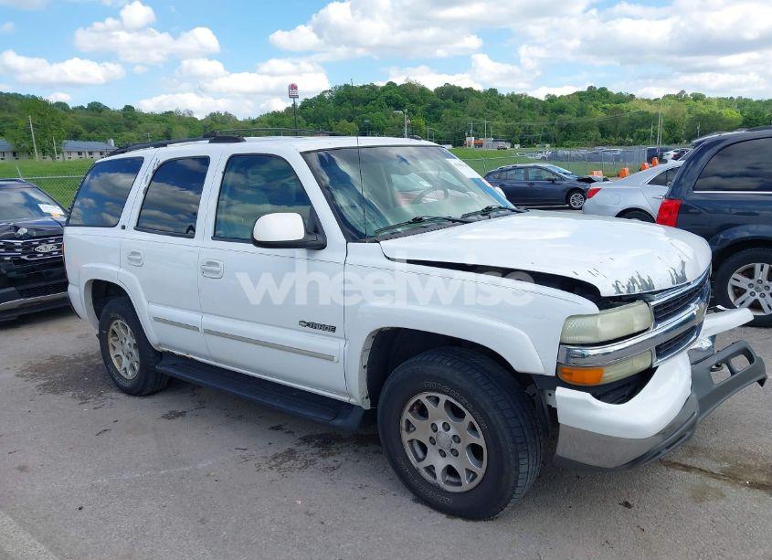 Photo 13 of 2002 Chevrolet Tahoe LT (VIN 1GNEK13Z32R326011)