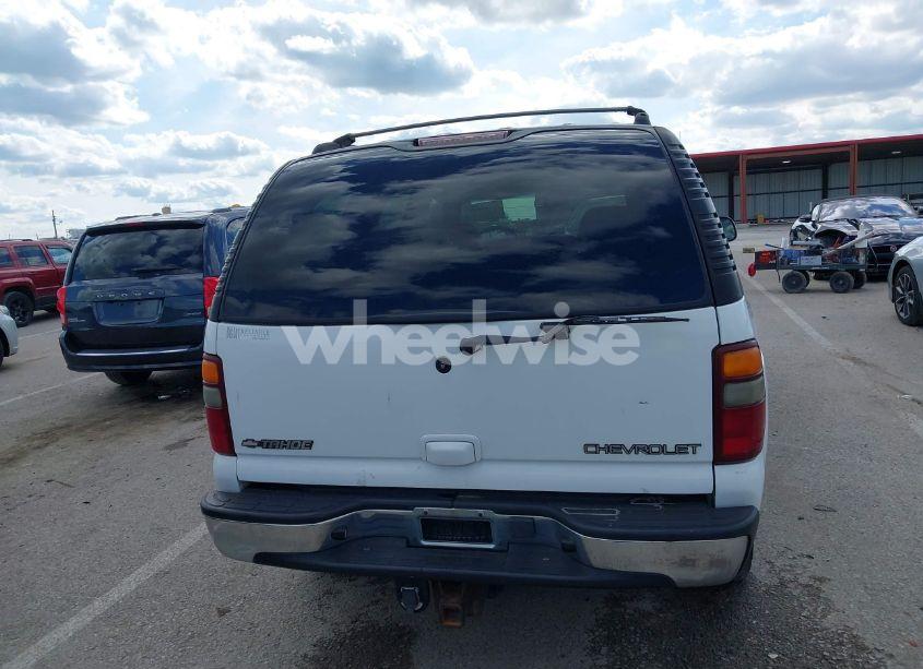 Photo 16 of 2002 Chevrolet Tahoe LT (VIN 1GNEK13Z32R326011)