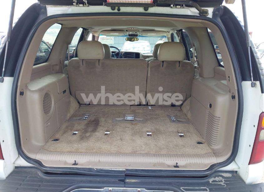 Photo 17 of 2002 Chevrolet Tahoe LT (VIN 1GNEK13Z32R326011)