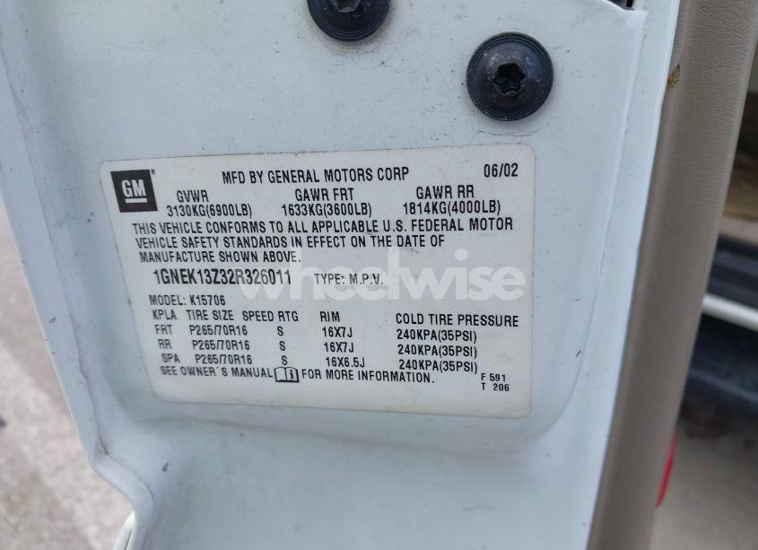 Photo 9 of 2002 Chevrolet Tahoe LT (VIN 1GNEK13Z32R326011)