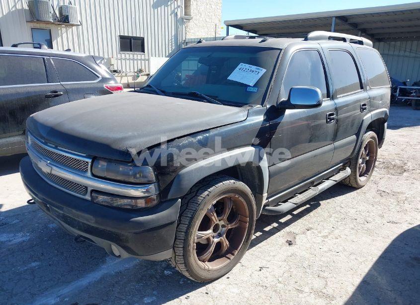 Photo 2 of 2003 Chevrolet Tahoe Z71 (VIN 1GNEK13Z33R156573)