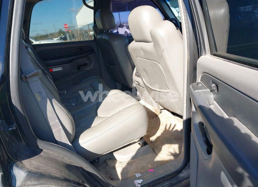 Photo 8 of 2003 Chevrolet Tahoe Z71 (VIN 1GNEK13Z33R176595)