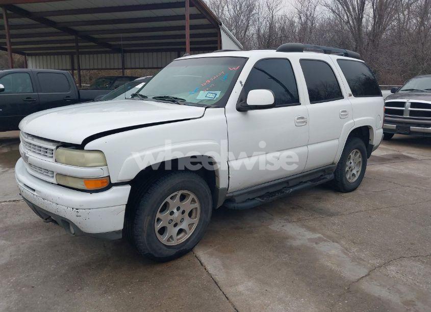 Photo 2 of 2003 Chevrolet Tahoe Z71 (VIN 1GNEK13Z33R304799)