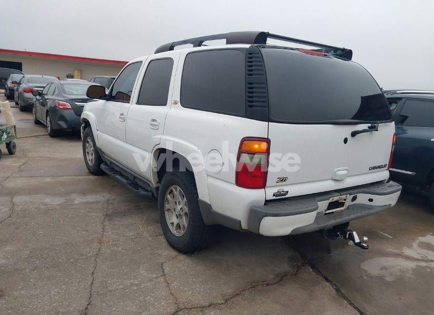 Photo 3 of 2003 Chevrolet Tahoe Z71 (VIN 1GNEK13Z33R304799)
