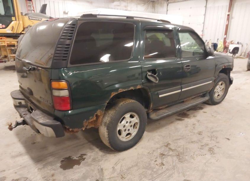 Photo 4 of 2004 Chevrolet Tahoe LS (VIN 1GNEK13Z34J238495)