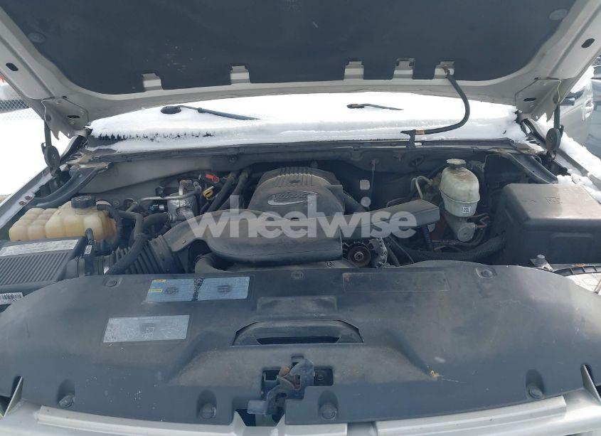 Photo 10 of 2004 Chevrolet Tahoe Z71 (VIN 1GNEK13Z34R110923)