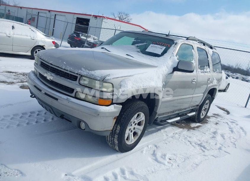 Photo 2 of 2004 Chevrolet Tahoe Z71 (VIN 1GNEK13Z34R110923)