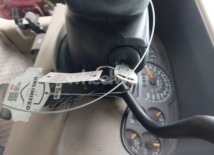 Photo 11 of 2004 Chevrolet Tahoe Z71 (VIN 1GNEK13Z34R143405)