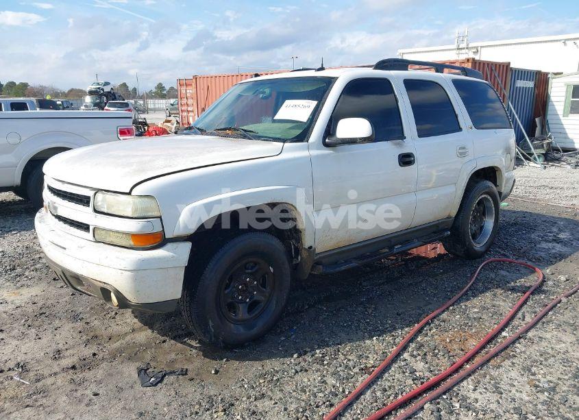 Photo 2 of 2004 Chevrolet Tahoe Z71 (VIN 1GNEK13Z34R147843)