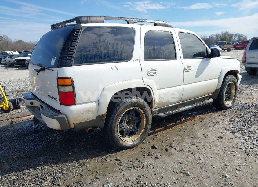 Photo 4 of 2004 Chevrolet Tahoe Z71 (VIN 1GNEK13Z34R147843)