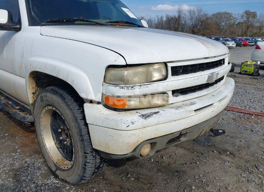 Photo 6 of 2004 Chevrolet Tahoe Z71 (VIN 1GNEK13Z34R147843)