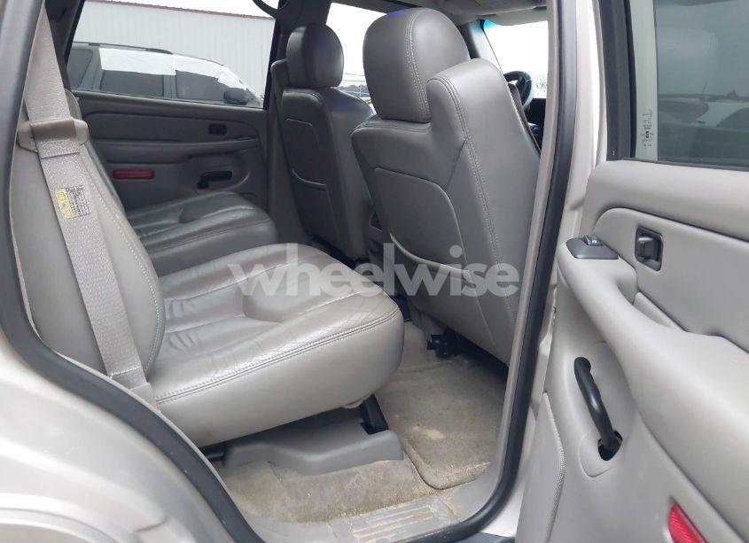 Photo 8 of 2004 Chevrolet Tahoe Z71 (VIN 1GNEK13Z34R161967)