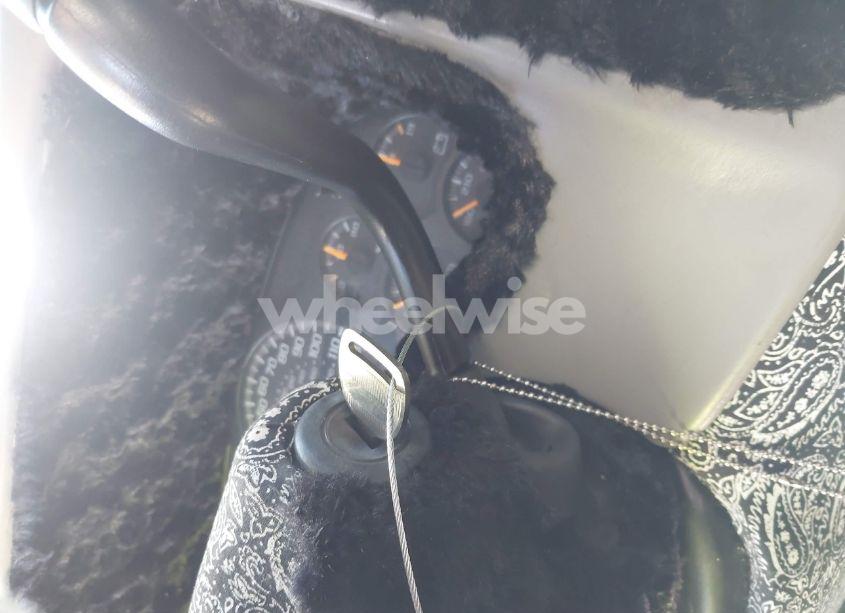 Photo 11 of 2004 Chevrolet Tahoe Z71 (VIN 1GNEK13Z34R305291)