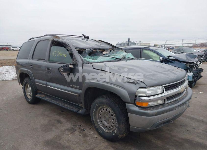 2002 Chevrolet Tahoe K1500 (VIN 1GNEK13Z42J219242) main photo