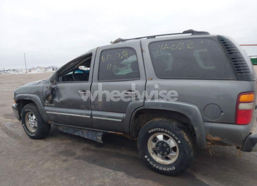 Photo 14 of 2002 Chevrolet Tahoe K1500 (VIN 1GNEK13Z42J219242)