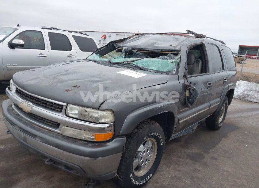 Photo 2 of 2002 Chevrolet Tahoe K1500 (VIN 1GNEK13Z42J219242)