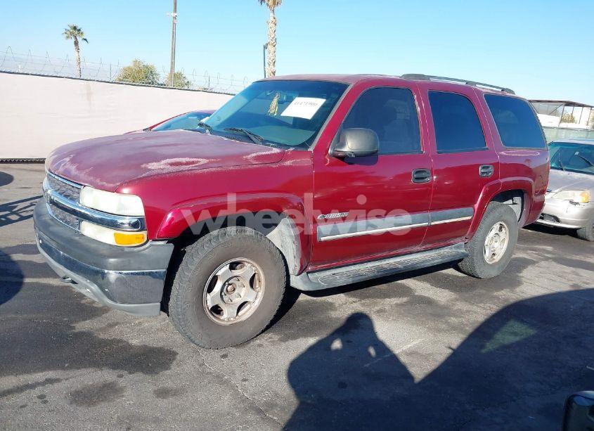 Photo 2 of 2003 Chevrolet Tahoe LS (VIN 1GNEK13Z43J139845)