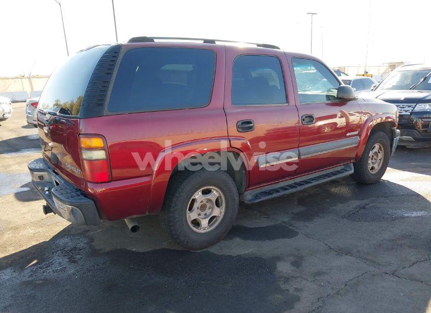 Photo 4 of 2003 Chevrolet Tahoe LS (VIN 1GNEK13Z43J139845)