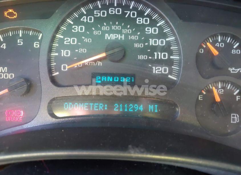 Photo 7 of 2003 Chevrolet Tahoe LS (VIN 1GNEK13Z43J139845)