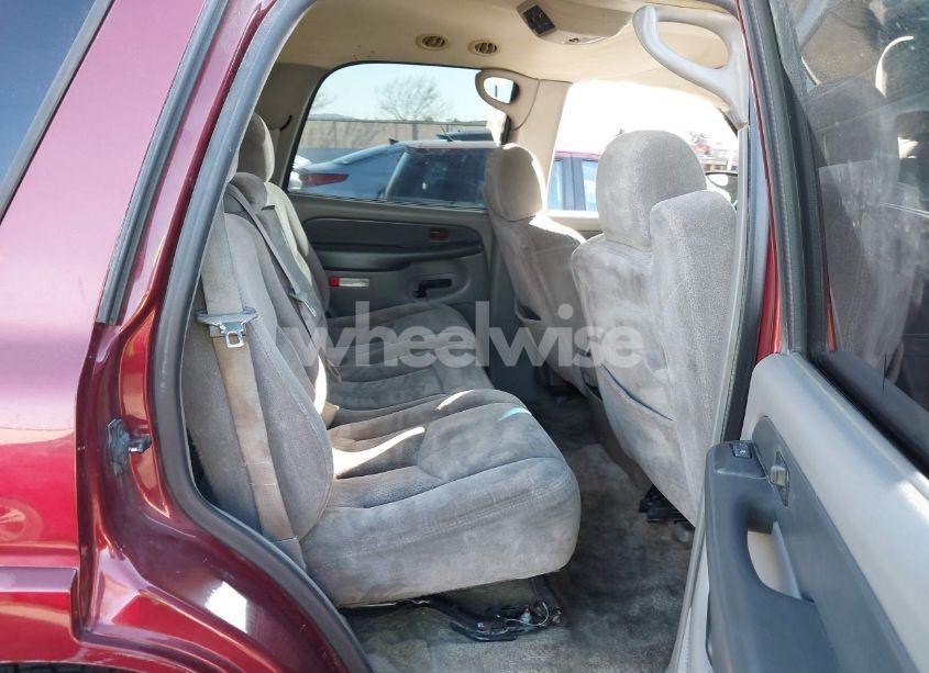 Photo 8 of 2003 Chevrolet Tahoe LS (VIN 1GNEK13Z43J139845)