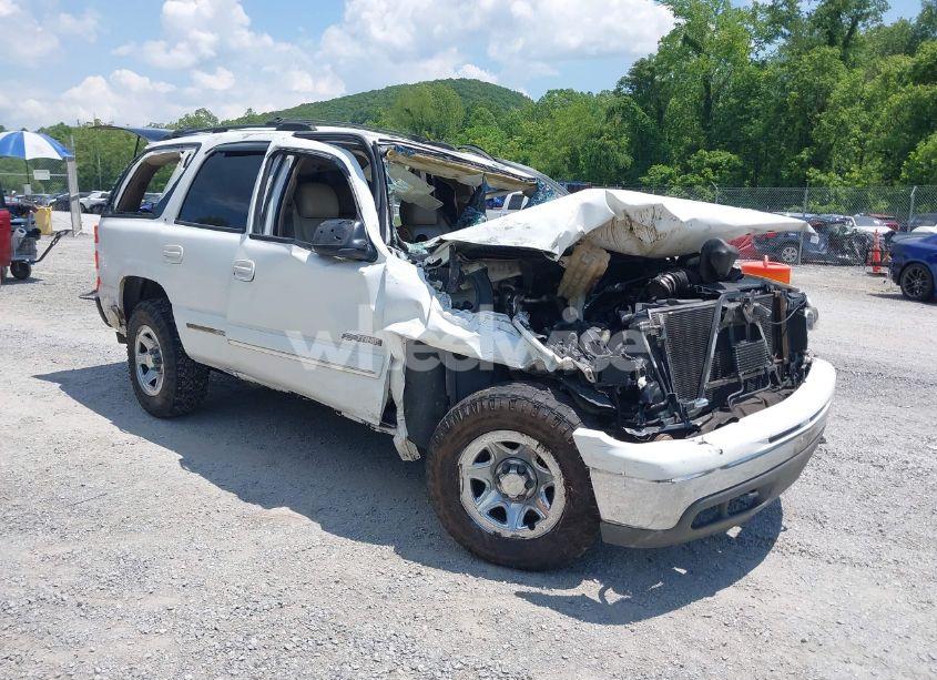 2003 Chevrolet Tahoe LT (VIN 1GNEK13Z43J343240) main photo