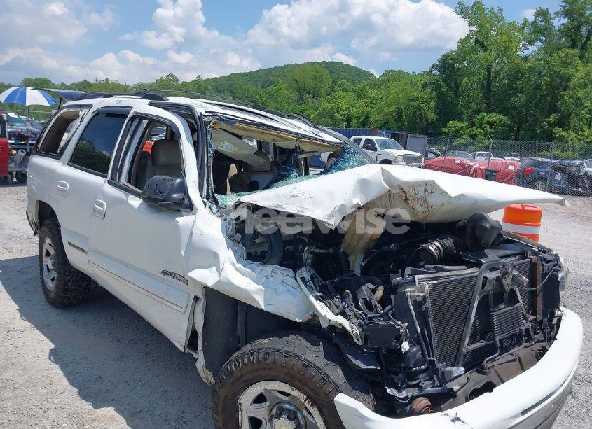Photo 6 of 2003 Chevrolet Tahoe LT (VIN 1GNEK13Z43J343240)