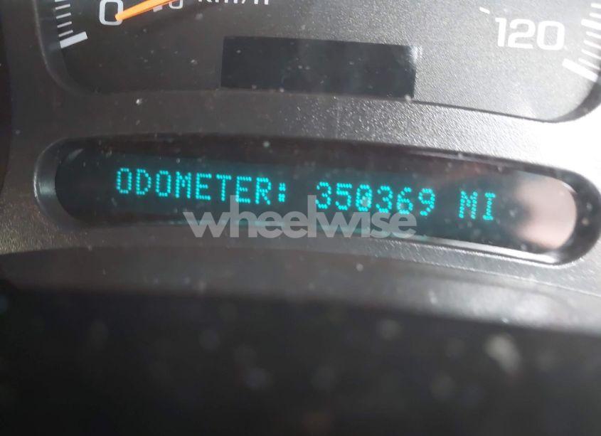 Photo 7 of 2003 Chevrolet Tahoe LT (VIN 1GNEK13Z43J343240)