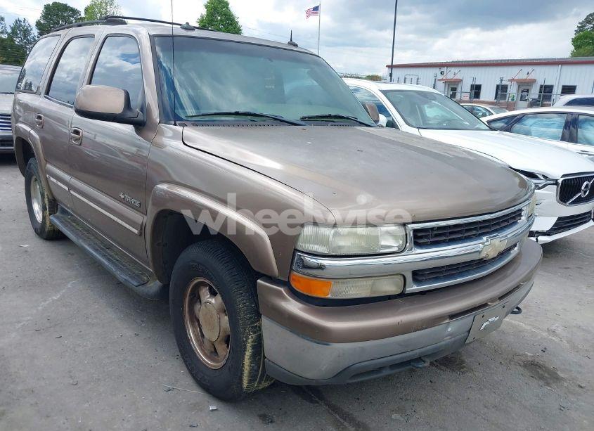 2003 Chevrolet Tahoe LT (VIN 1GNEK13Z43R155495) main photo
