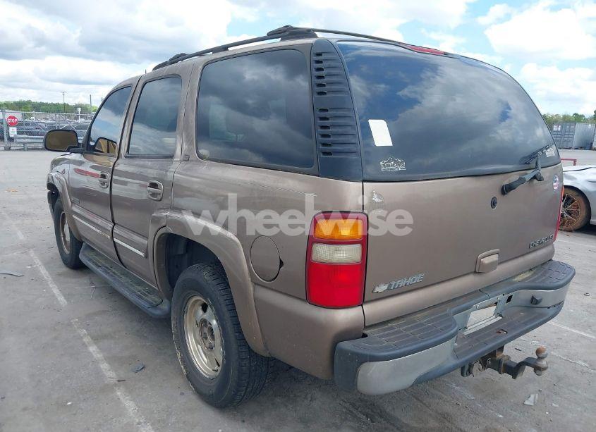 Photo 3 of 2003 Chevrolet Tahoe LT (VIN 1GNEK13Z43R155495)