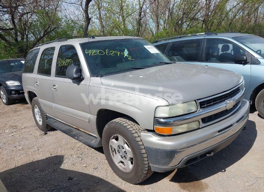 2004 Chevrolet Tahoe LT (VIN 1GNEK13Z44R135183) main photo