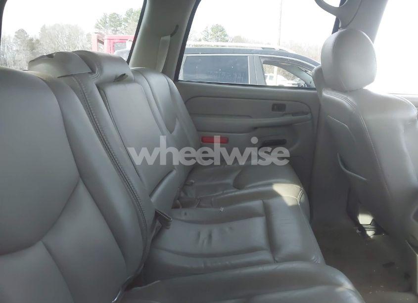 Photo 8 of 2004 Chevrolet Tahoe Z71 (VIN 1GNEK13Z44R231475)