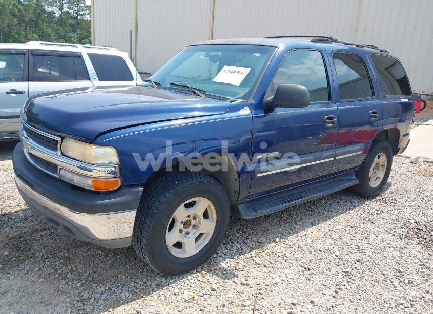 Photo 2 of 2002 Chevrolet Tahoe LS (VIN 1GNEK13Z52J232243)