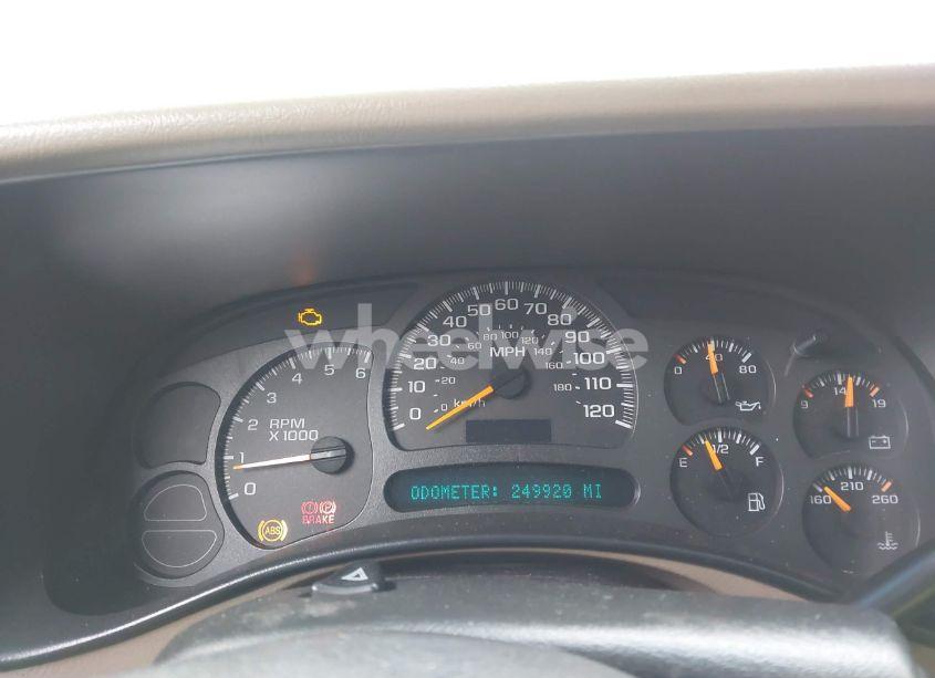 Photo 7 of 2003 Chevrolet Tahoe LT (VIN 1GNEK13Z53J276194)