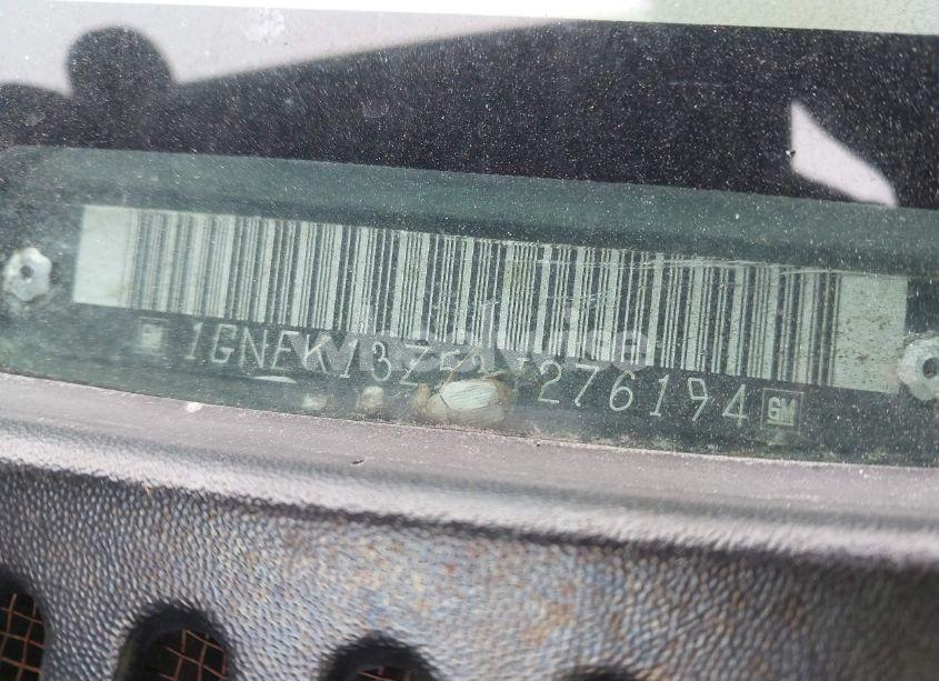 Photo 9 of 2003 Chevrolet Tahoe LT (VIN 1GNEK13Z53J276194)