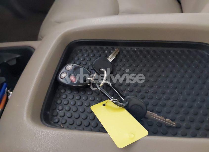 Photo 11 of 2003 Chevrolet Tahoe LT (VIN 1GNEK13Z53J304169)