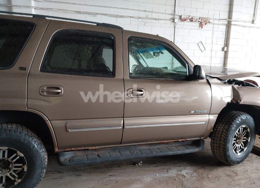 Photo 13 of 2003 Chevrolet Tahoe LT (VIN 1GNEK13Z53J304169)