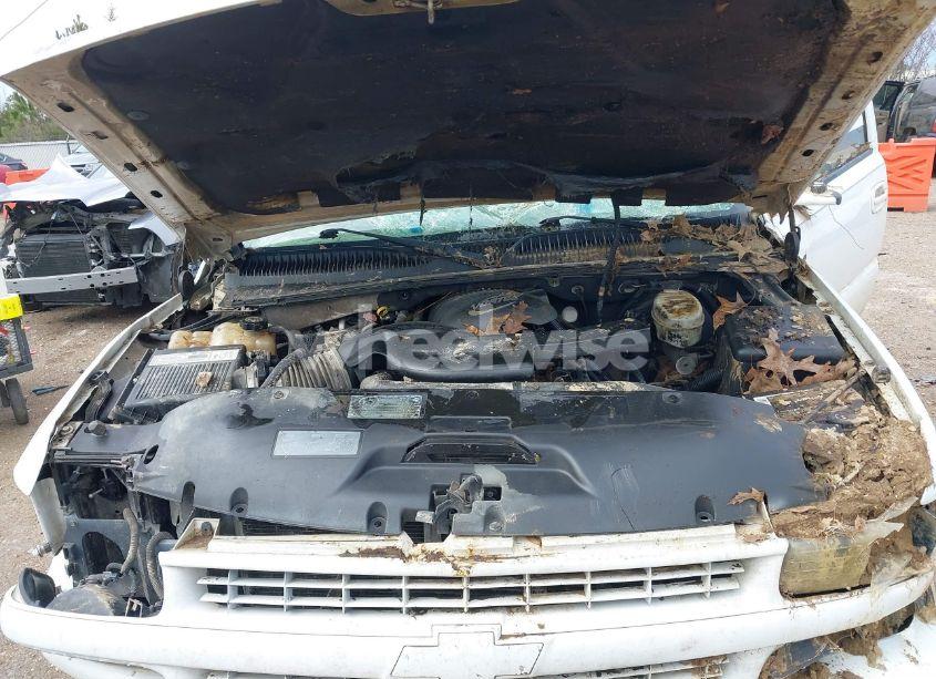 Photo 10 of 2003 Chevrolet Tahoe Z71 (VIN 1GNEK13Z53R121923)