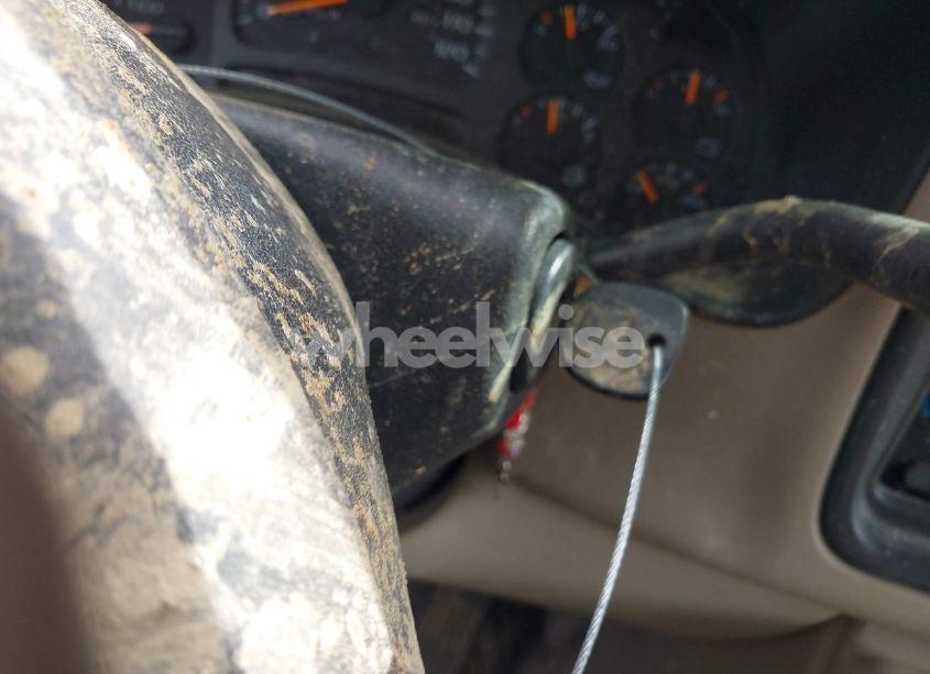 Photo 11 of 2003 Chevrolet Tahoe Z71 (VIN 1GNEK13Z53R121923)