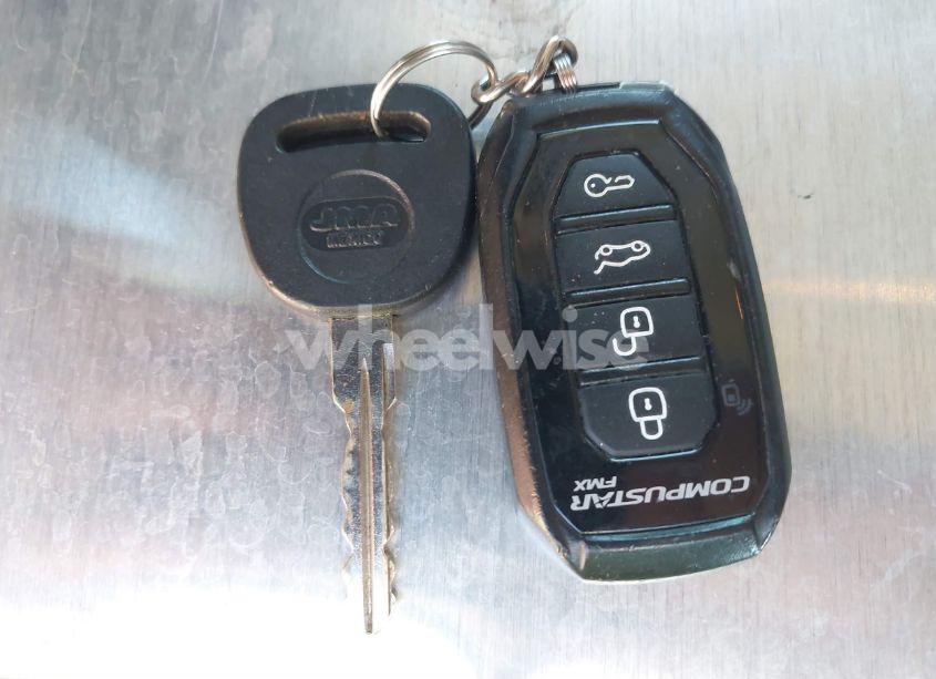 Photo 11 of 2003 Chevrolet Tahoe LS (VIN 1GNEK13Z53R305419)