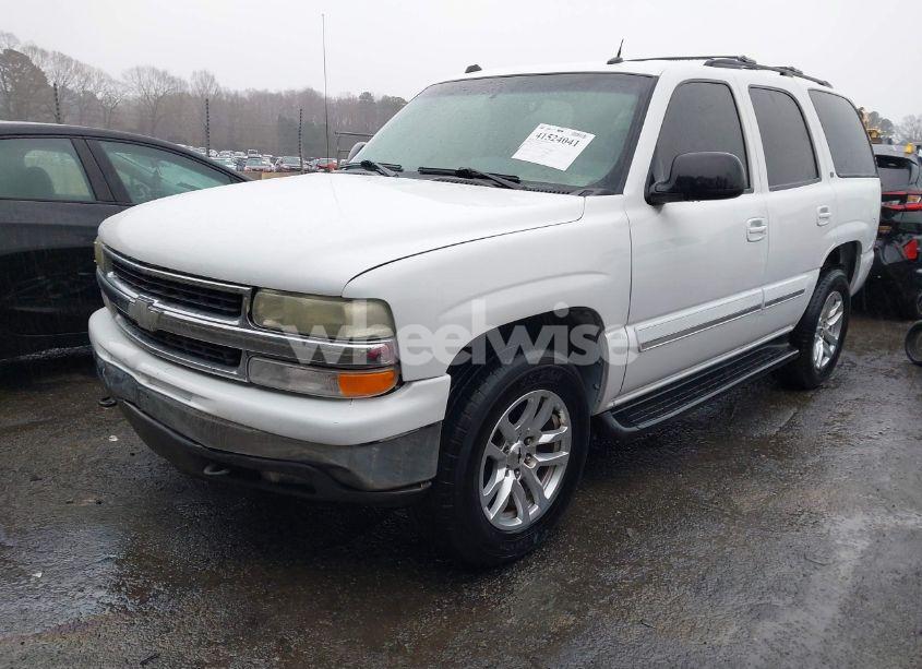 Photo 2 of 2004 Chevrolet Tahoe LT (VIN 1GNEK13Z54J248199)
