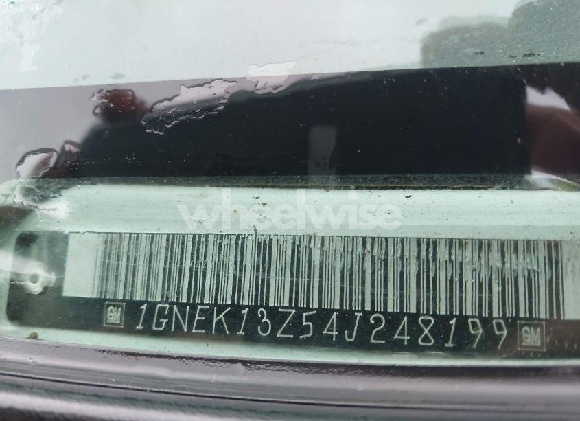 Photo 9 of 2004 Chevrolet Tahoe LT (VIN 1GNEK13Z54J248199)