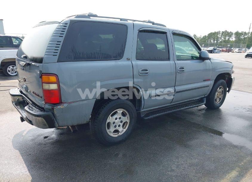 Photo 4 of 2004 Chevrolet Tahoe LT (VIN 1GNEK13Z54R174705)