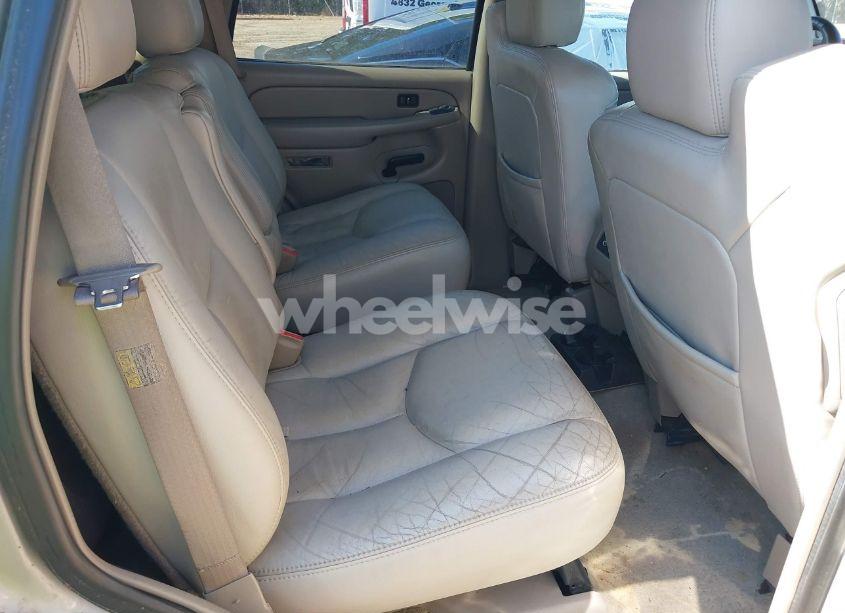 Photo 8 of 2004 Chevrolet Tahoe Z71 (VIN 1GNEK13Z54R245398)