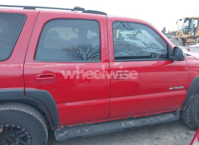 Photo 13 of 2002 Chevrolet Tahoe LT (VIN 1GNEK13Z62J253747)