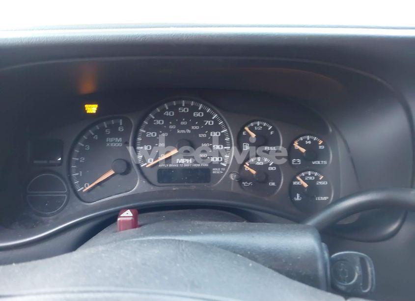 Photo 15 of 2002 Chevrolet Tahoe LT (VIN 1GNEK13Z62J253747)