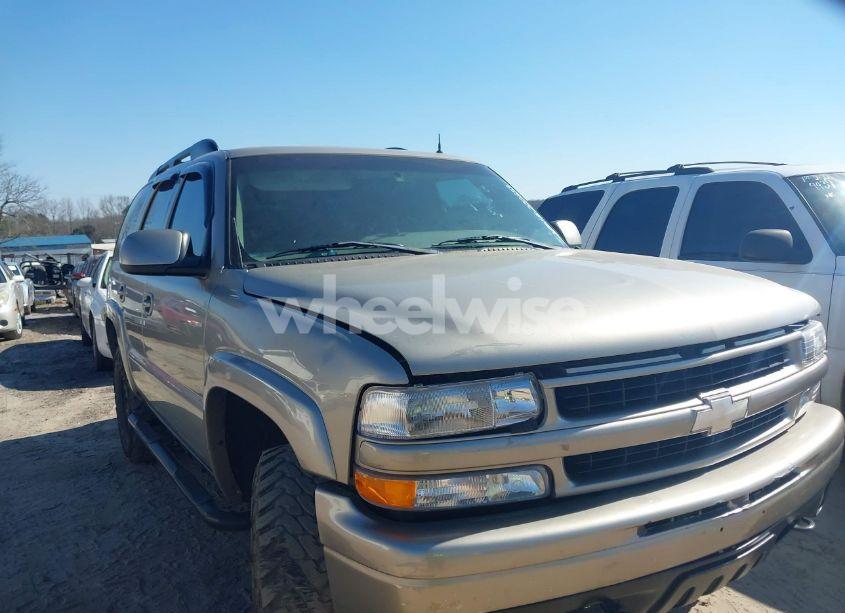 2002 Chevrolet Tahoe Z71 (VIN 1GNEK13Z62R200659) main photo