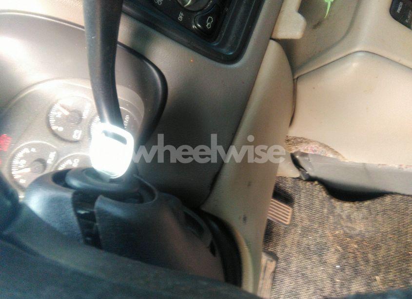 Photo 11 of 2002 Chevrolet Tahoe Z71 (VIN 1GNEK13Z62R200659)