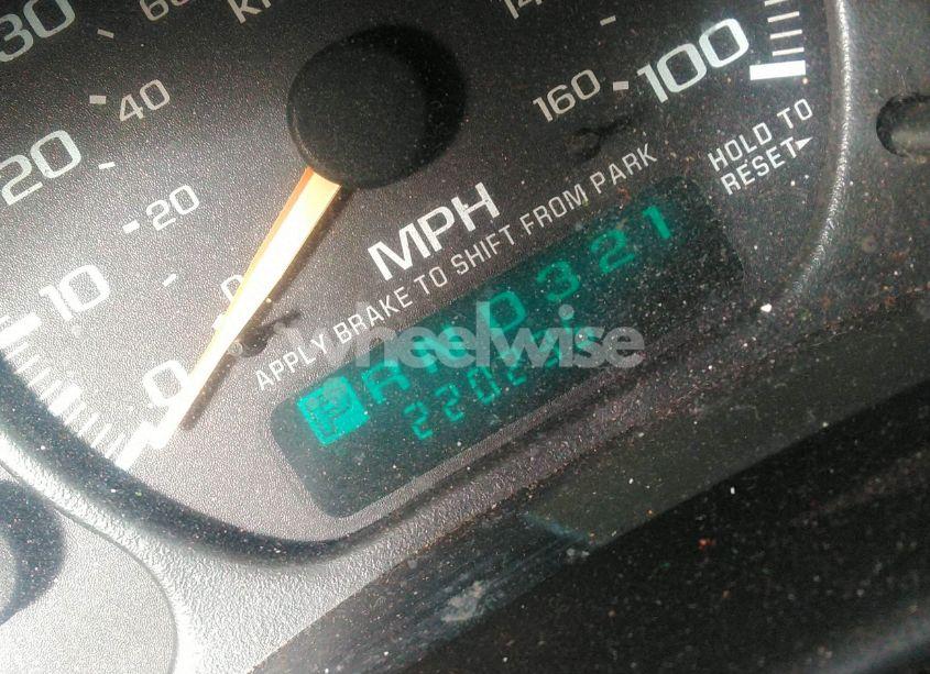 Photo 7 of 2002 Chevrolet Tahoe Z71 (VIN 1GNEK13Z62R200659)